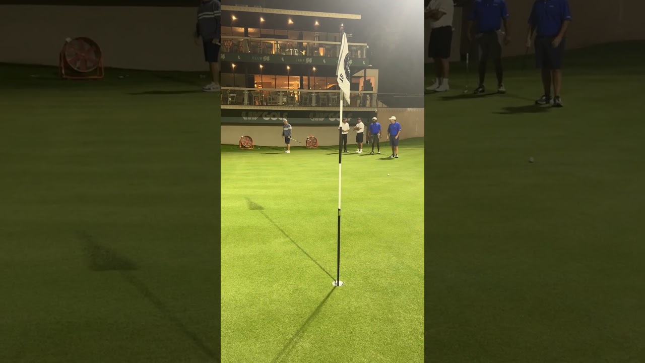 Caddies can putt too ๐ค Caddies can putt too ๐ค