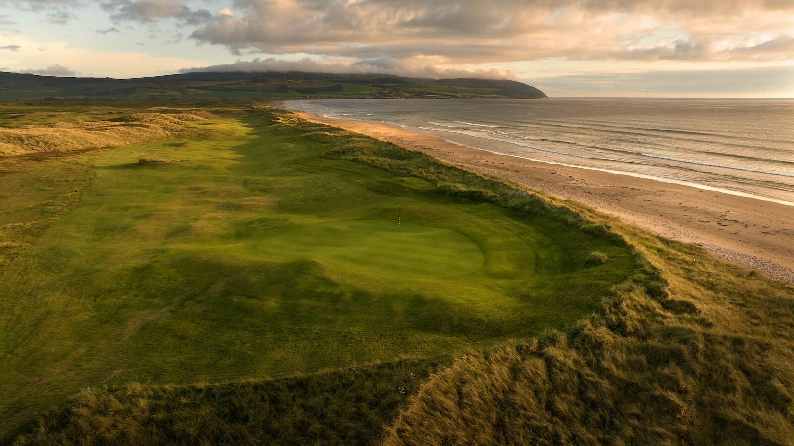 sunset at Machrihanish Dunes, golf course scotland