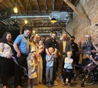 Classic Swing Golf Lounge hosts grand opening | Arts & Culture