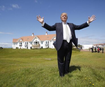 Donald Trump given go-ahead to build 'surveillance bunker' at Scottish golf course