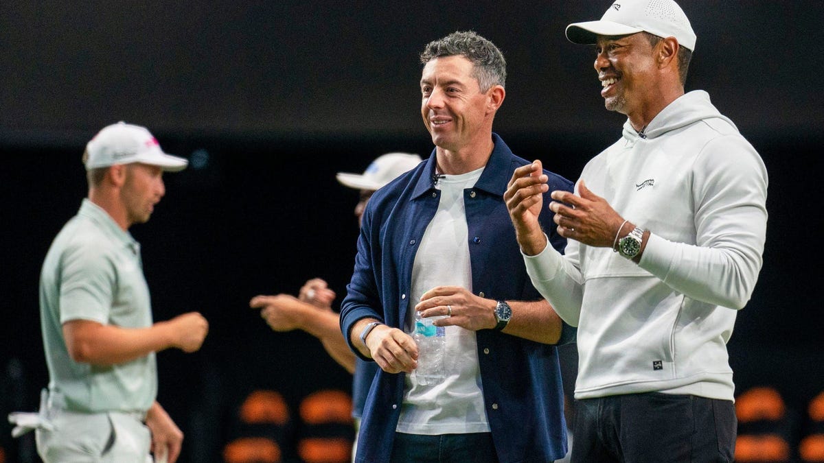 Tiger Woods, Rory McIlroy's TMRW Sports to operate NFL flag football
