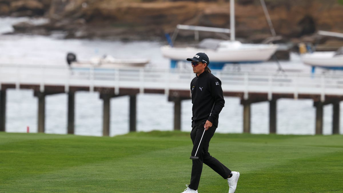 Pebble Beach Pro-Am tee times adjusted due to severe weather Pebble Beach Pro-Am tee times adjusted due to severe weather