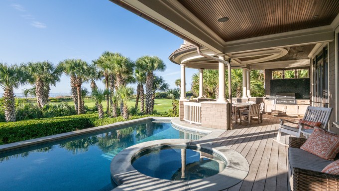 A Kiawah Island Home Along a Golf Course Lists for $18.5 Million