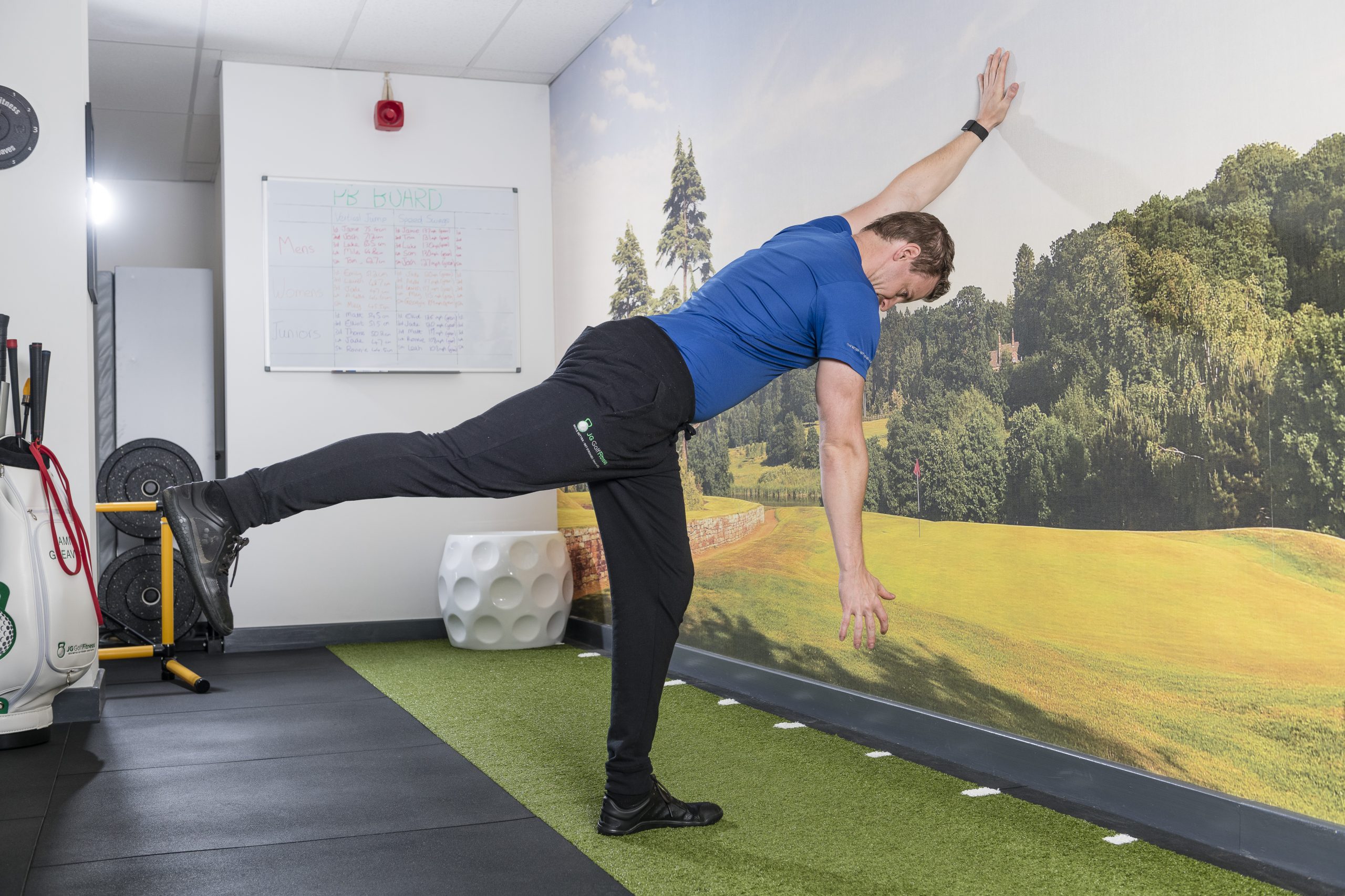10 Simple Golf Stretch Exercises Everyone Can Try