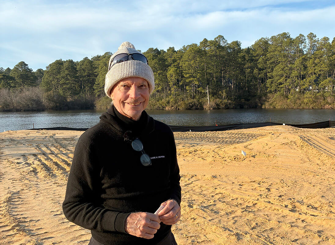 The walking man – Global Golf Post The walking man - Global Golf Post