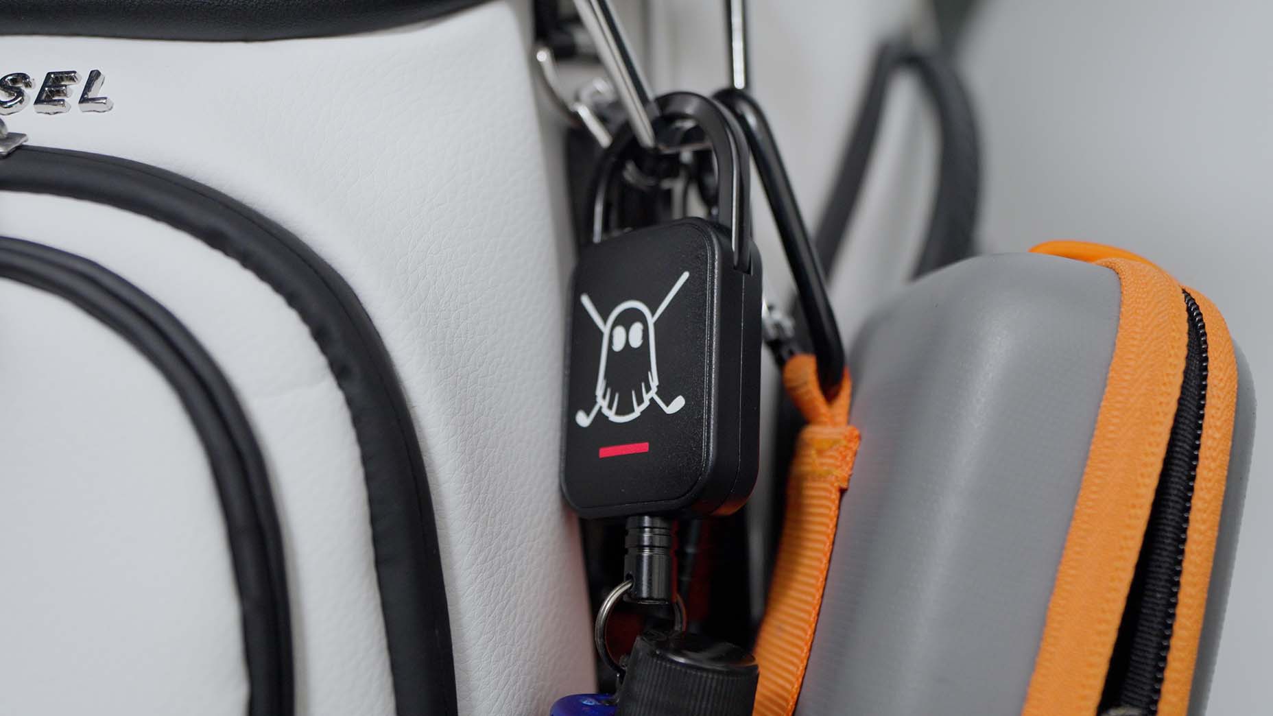 Ghost Golf Brush - Bag Clip