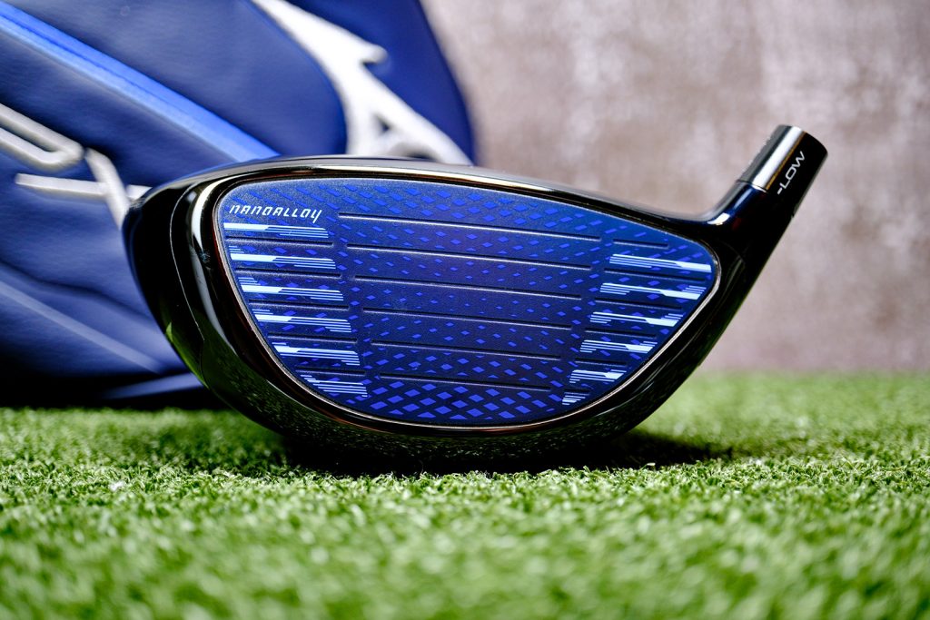 Mizuno JPX One driver face