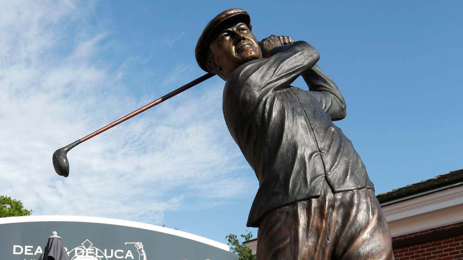 statue of the legendary Ben Hogan