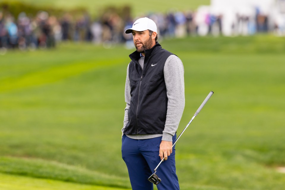 Scottie Scheffler of the United States reacts to missing a putt on the 17th hole during the final round of the AT&T Pebble Beach Pro-Am 2026 