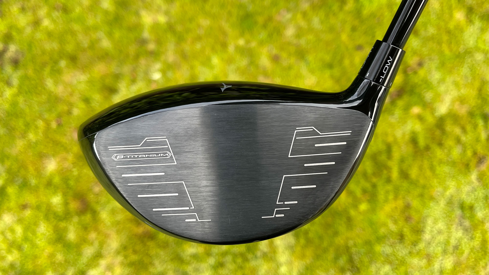 Mizuno ST 230 driver face