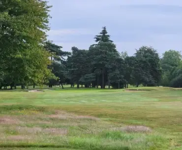 EFL club sparks outrage with plan to slash iconic British golf course in half