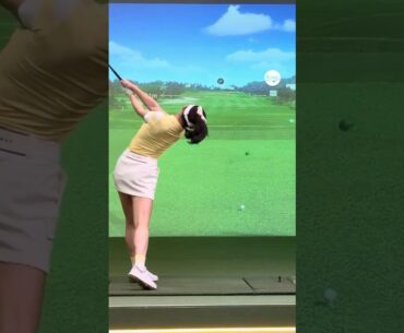 계산된 100m보다 더 남았지만, 매섭게 꽂는다 🔥💛🤍 | KLPGA 윤규미(Kyumi Yun) #응원릴레이 #윤규미2026