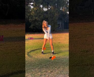 Amazing Golf Swing you need to see | Golf Girl awesome swing | Golf shorts | Molly