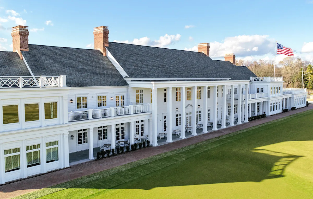 Famed Michigan golf course set to reopen clubhouse 4 years after fire