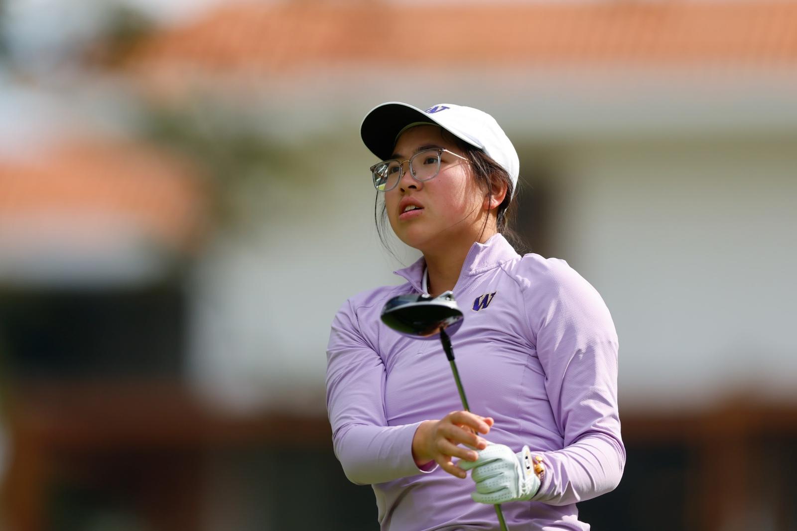 Women’s Golf Heads Down To The Desert for ASU Invitational Amber Li action shot