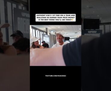 Buy a kangaroo!? 😅#BehindTheAces