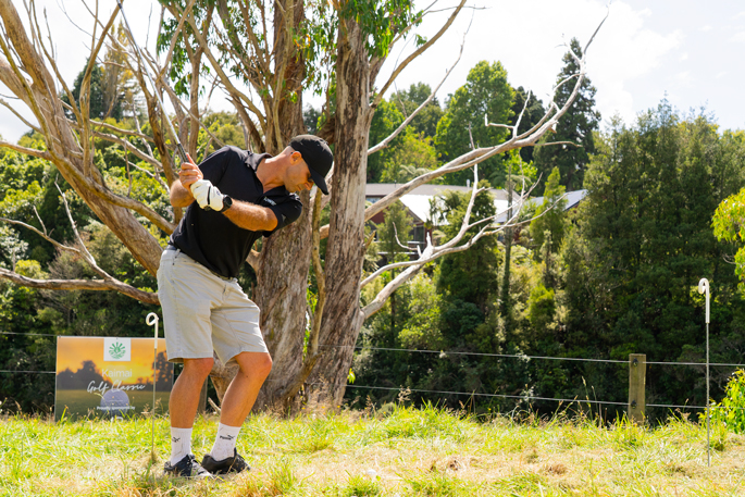SunLive – Quirky farm golf classic backs Tauranga school SunLive - Quirky farm golf classic backs Tauranga school