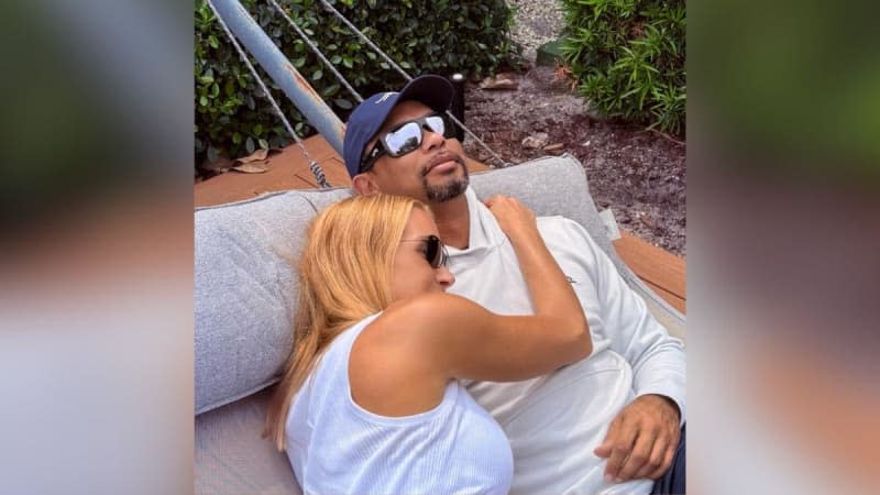 Tiger Woods confirmed his romance with Vanessa Trump in loved-up photos.@tigerwoods/Instagram