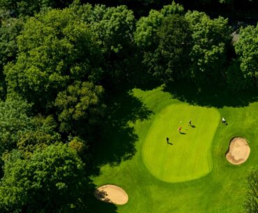 Sadiq Khan takes swing at London golf courses in affordable homes plan