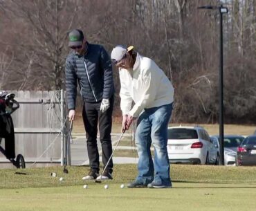 Sunny weather brings golfers to Dretzka Golf Course despite wind