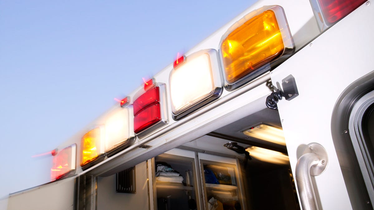 Illinois employee dies after incident at golf course