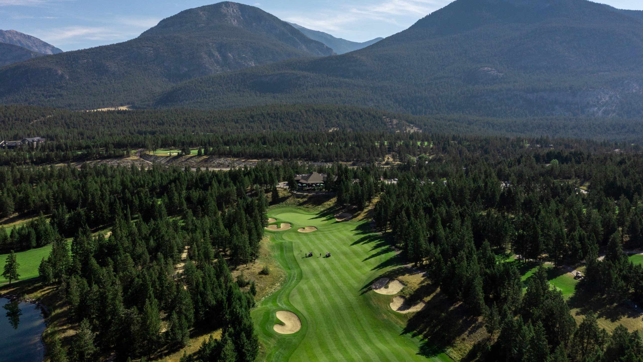 The Columbia Valley Golf Trail makes golf trips easy
