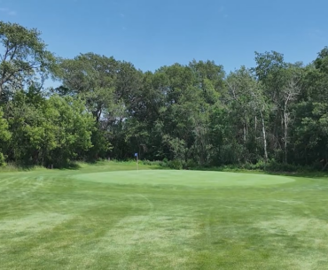Oak Summit Golf Course opens for the season