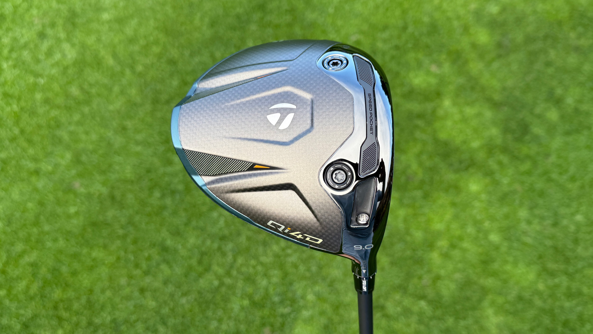 TaylorMade Qi4D