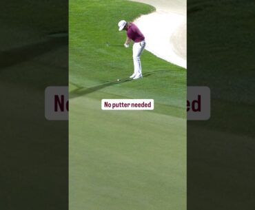 Cam Smith makes it look easy 😤