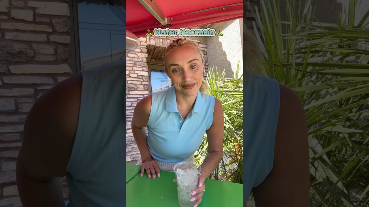 🐍 #cartgirl #golf #golfgirls #drinks #cocktail #golfer #howto #tutorial #golfers #golfcart #sweet