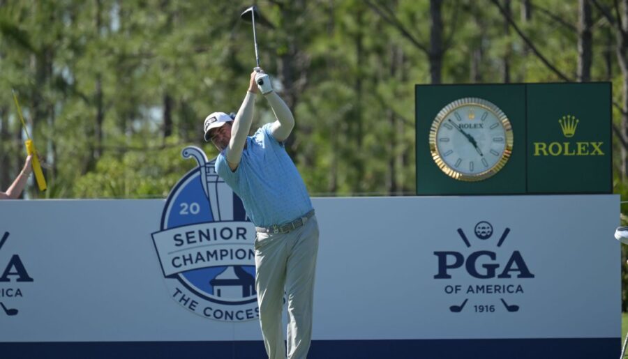 Keith Horne leads by 1 in the Senior PGA Championship