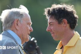 Jack Nicklaus and Rory McIlroy chat at the Memorial Tournament in 2023