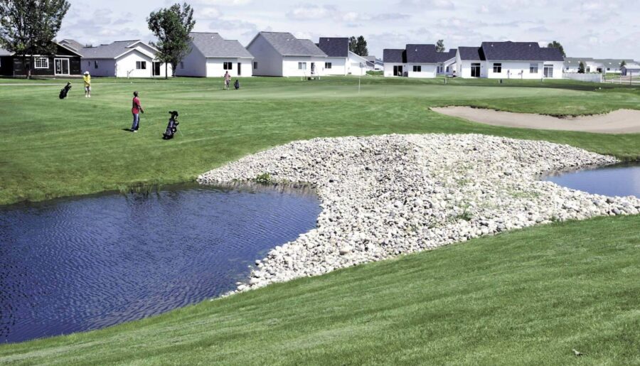 Sign of spring: Village Green first local public golf course to open – InForum