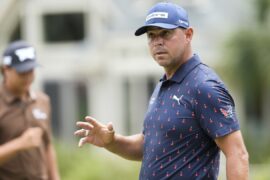 Gary Woodland caps off RBC Heritage with hole-out eagle on 18