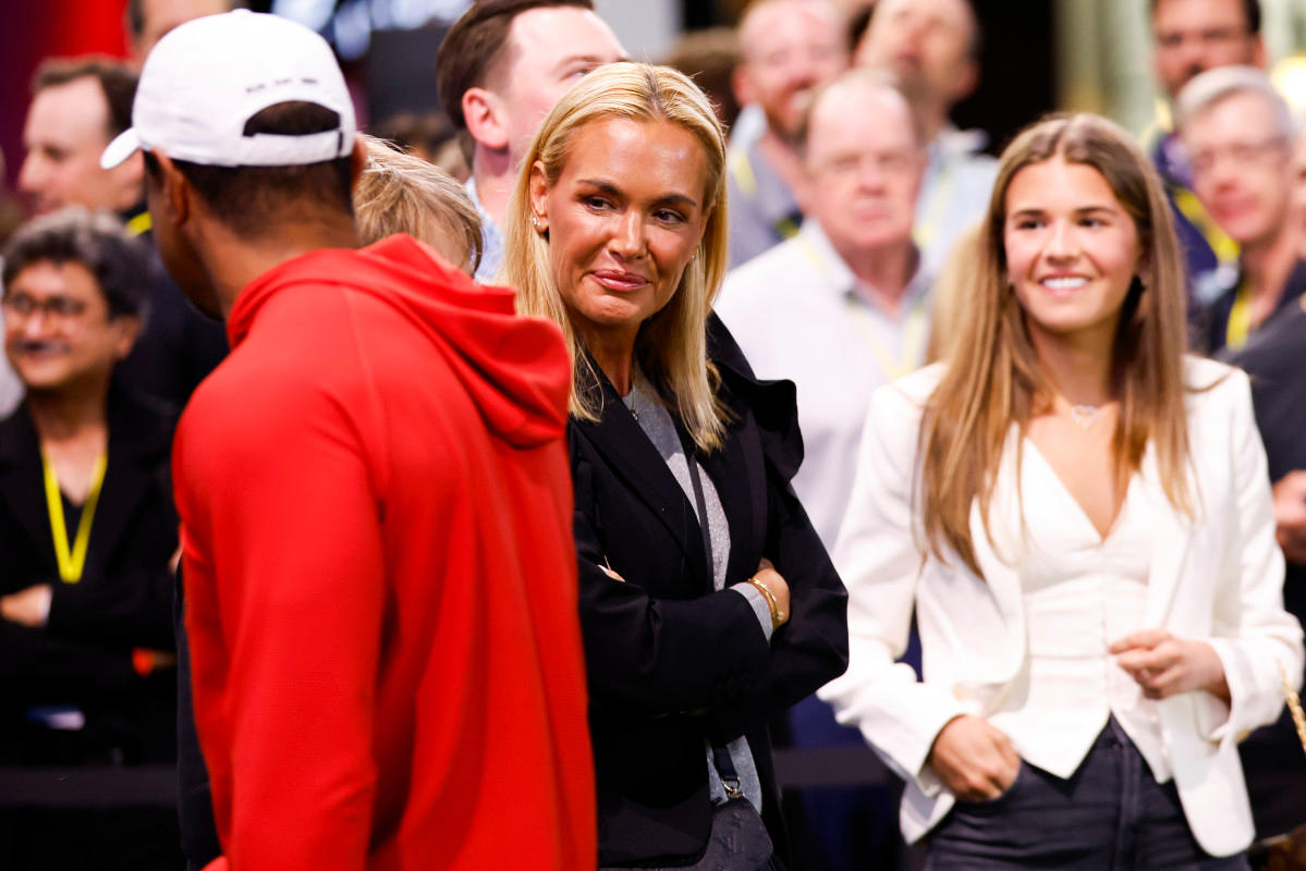 Vanessa Trump, the girlfriend of Tiger Woods of Jupiter Links GC, and her daughter Kai Trump talk with Woods before a match against The Bay Golf Club at SoFi Center on March 03, 2026, in Palm Beach Gardens, Florida.&lpar;Photo by Cliff Hawkins&sol;TGL&sol;TGL Golf via Getty Images&rpar;