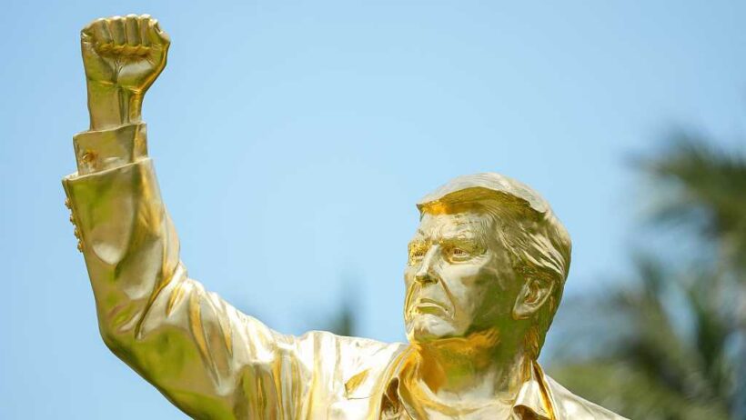President Trump addresses gold statue unveiled at Trump Doral
