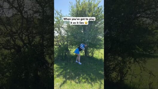 The ultimate golf fail 😂 #beginnergolfer #golf #golfgirl #golfswing #golfer