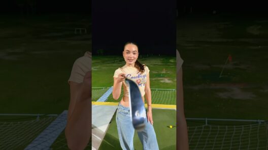 late to the trend but better late then never! #golfshorts #golf #golfgirl