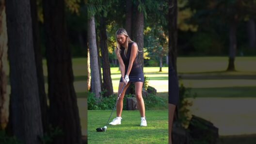 Saturday and swing #golfgirl #golf #golfskill #golfer #golftec #golfswing #golflife #golfgear