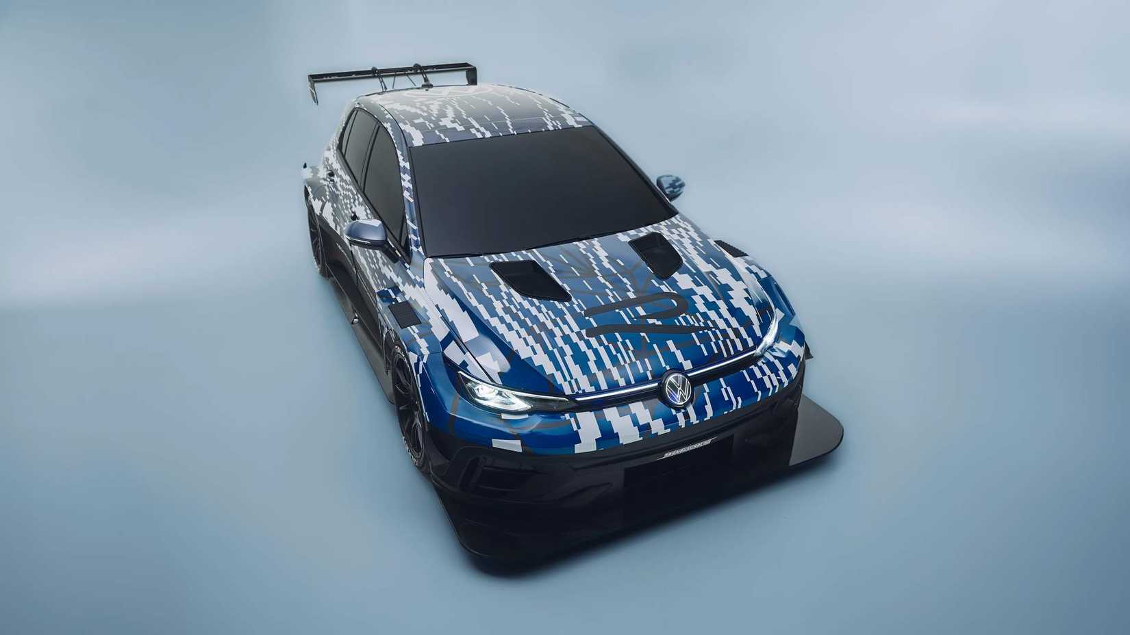 2027 Volkswagen Golf R Show Car (4)