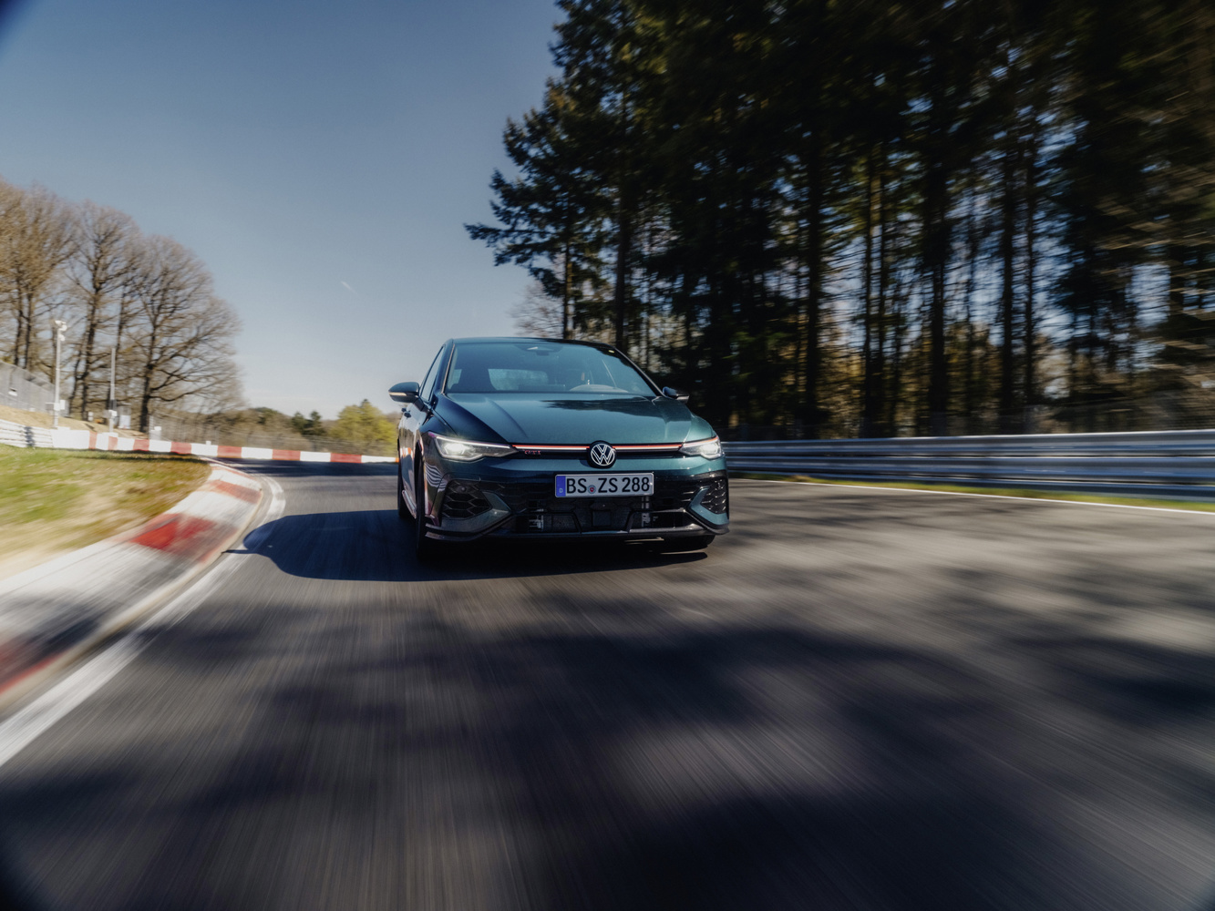 Volkswagen Golf GTI Edition 50 Nurburgring