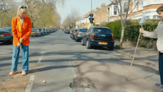 'London potholes are so deep you can use them to play golf!'