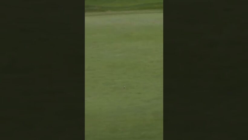 Celine Boutier with a looooooong birdie to regain the solo lead 🫪