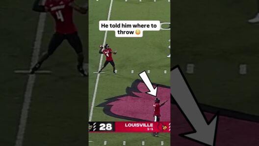 The QB gave perfect direction 👏 #louisville #accfootball #collegefootball #football #highlights