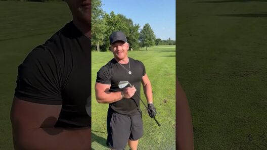 Epic par 4 chip #golf
