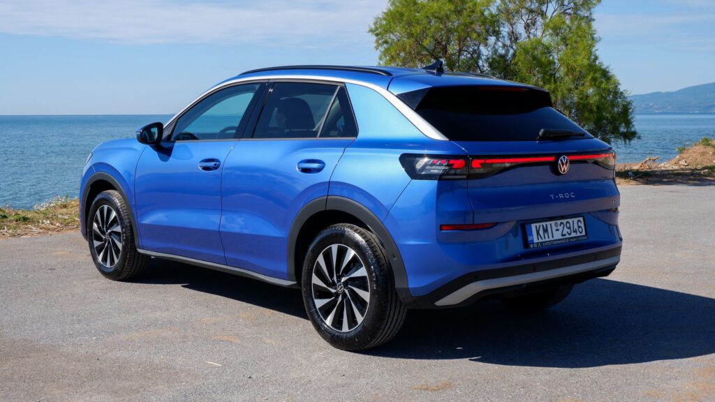  The 2026 VW T-Roc Is The Sensible Golf-Based SUV America Can’t Have | Review