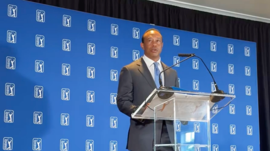 Tiger Woods makes first public appearance since rollover wreck