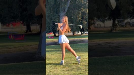 Amazing Golf Swing you need to see | Golf Girl awesome swing | Golf shorts |