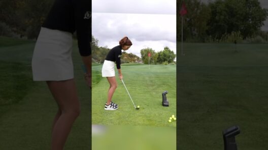 Chipping using the leading edge vs using the bounce  looks similar. But the data difference is clear