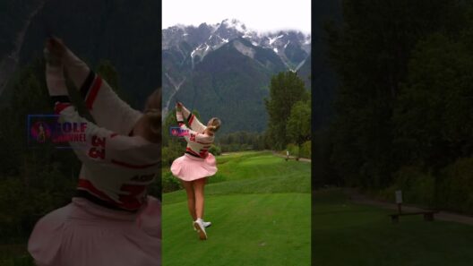 Amazing Golf Swing you need to see | Golf Girl awesome swing | Golf shorts |  Sara Michelle Winter